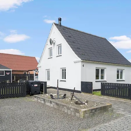 704-thyboron-kirkevej-6 Дом отдыха *